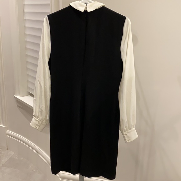 Dress - Picture 2 of 4